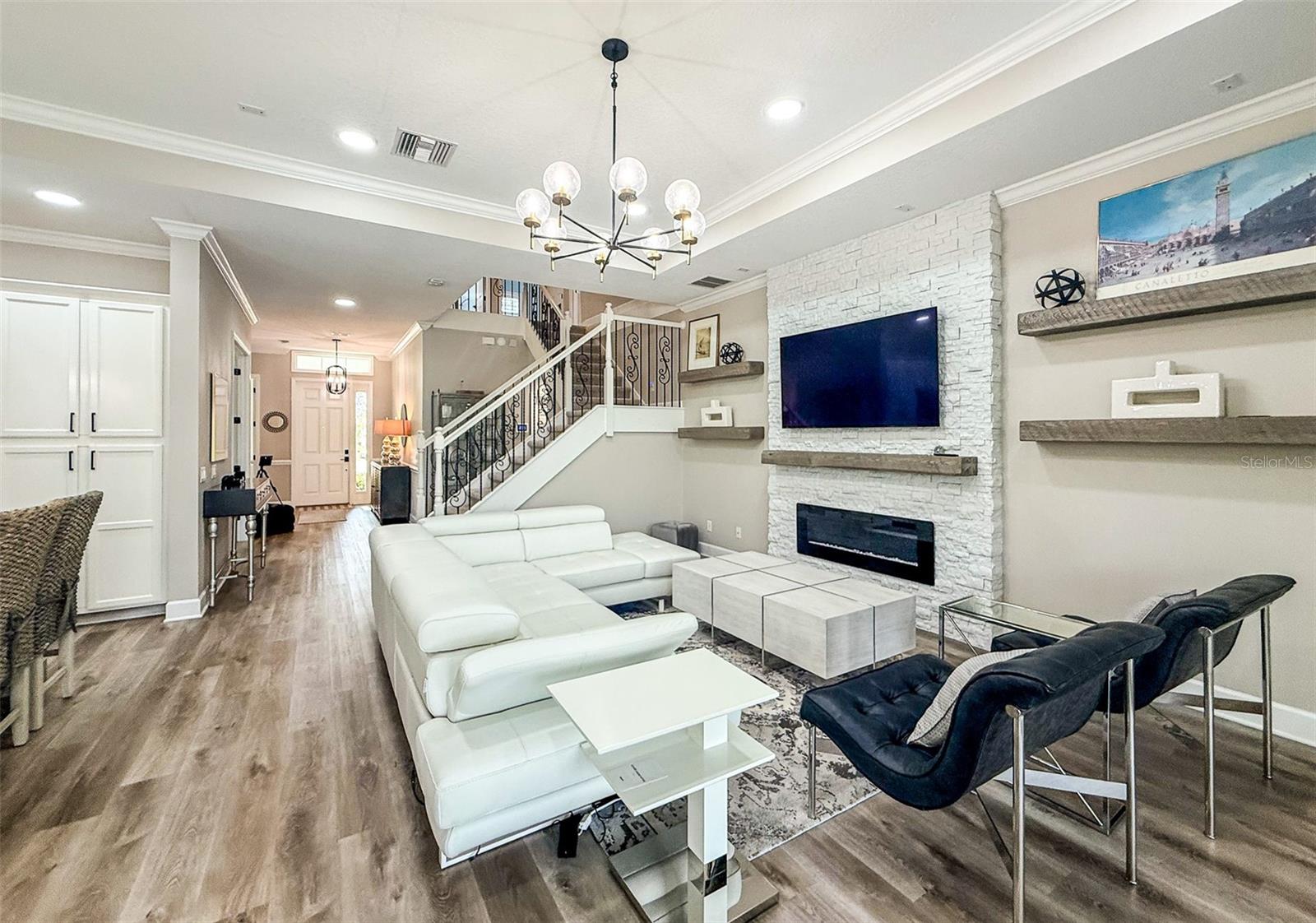 COUNTRY CLUB EAST AT LAKEWD RNCH PP - Residential