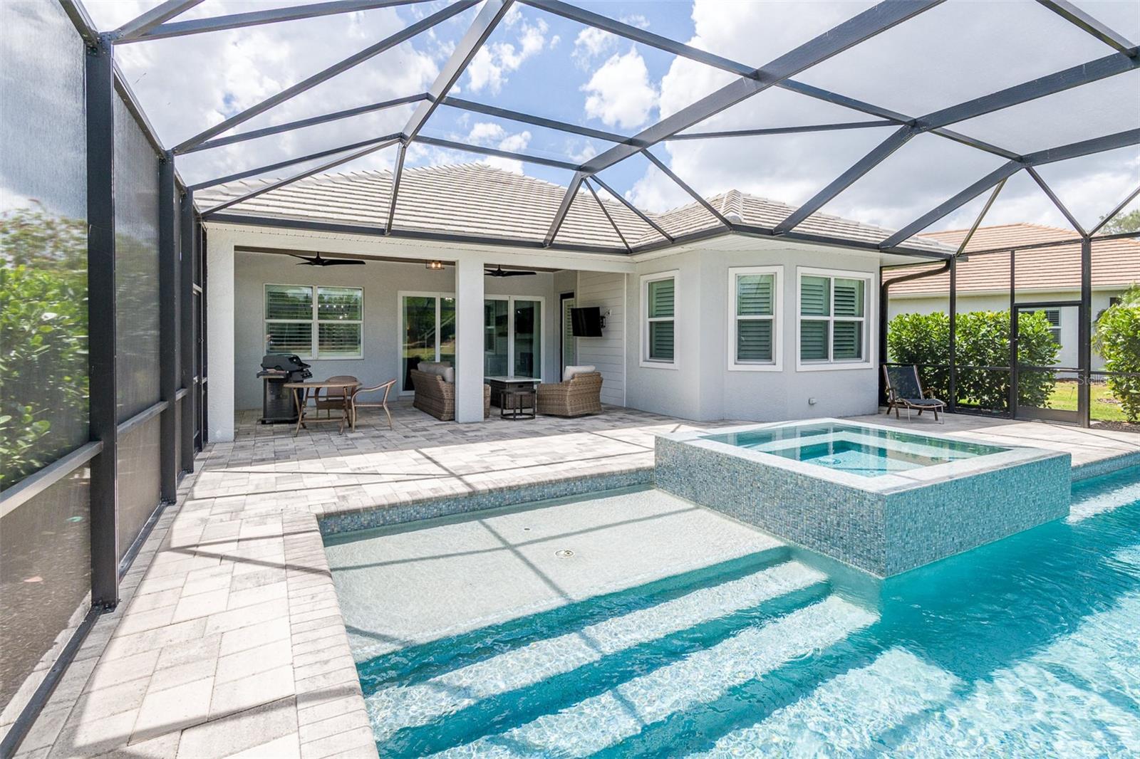 COUNTRY CLUB EAST AT LAKEWD RNCH PP - Residential