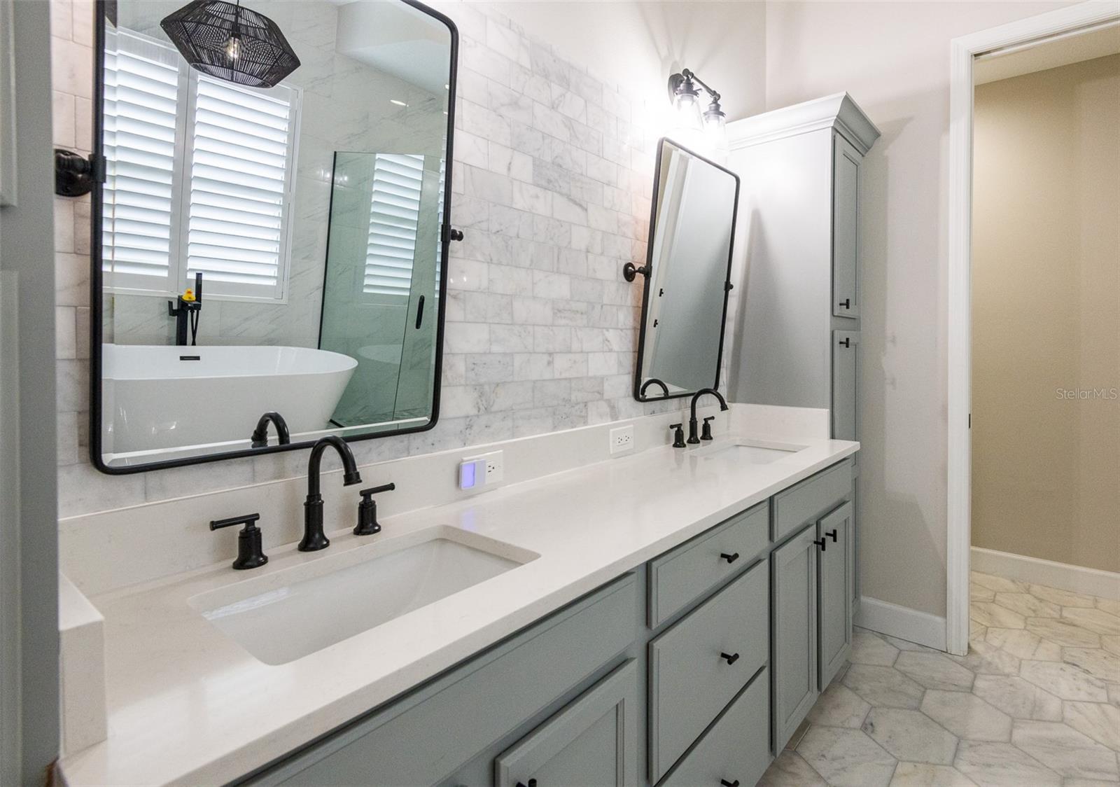 COUNTRY CLUB EAST AT LAKEWD RNCH PP - Residential