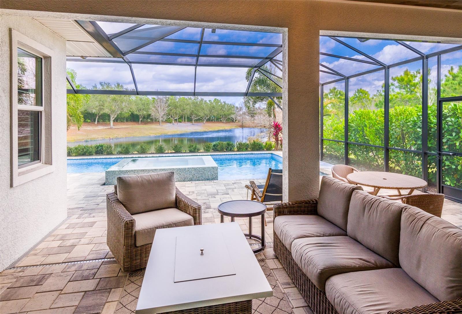 15623 LEVEN LINKS PLACE