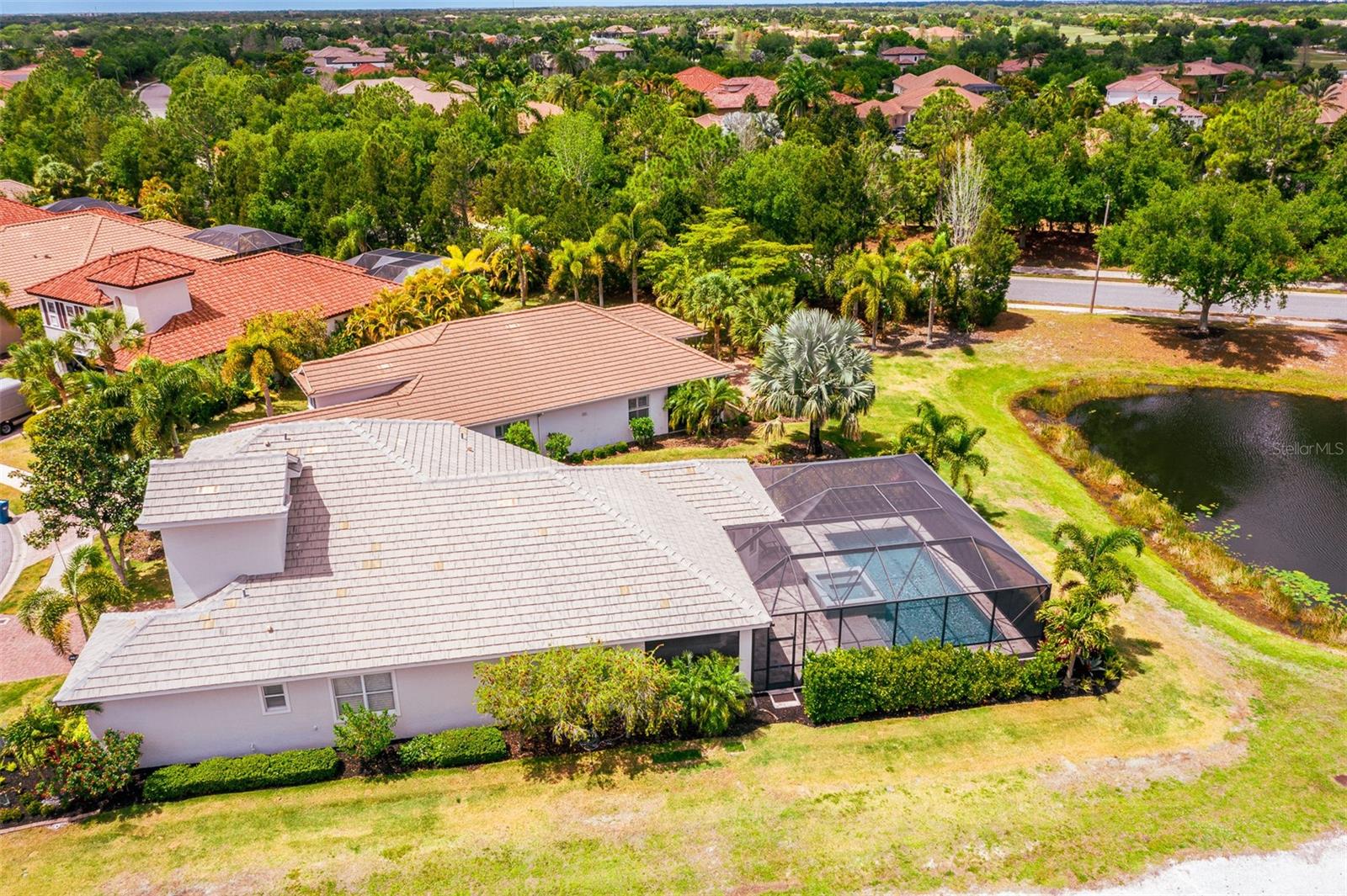COUNTRY CLUB EAST AT LAKEWD RNCH PP - Residential