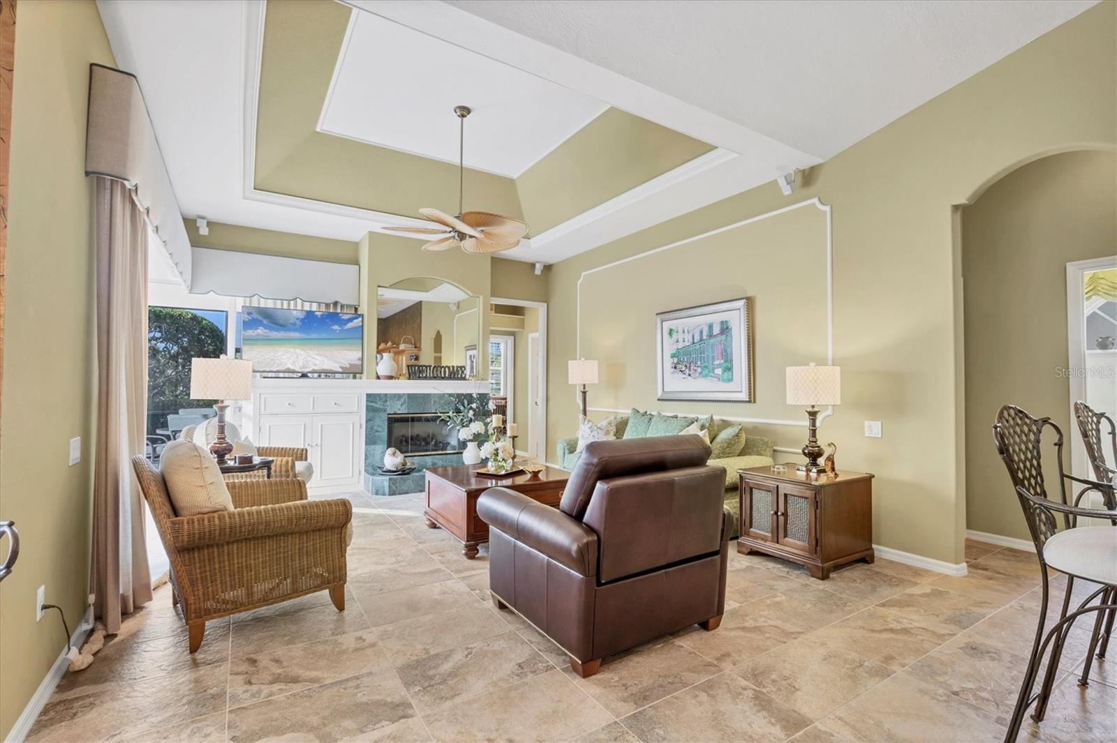 UNIVERSITY PARK COUNTRY CLUB - Residential