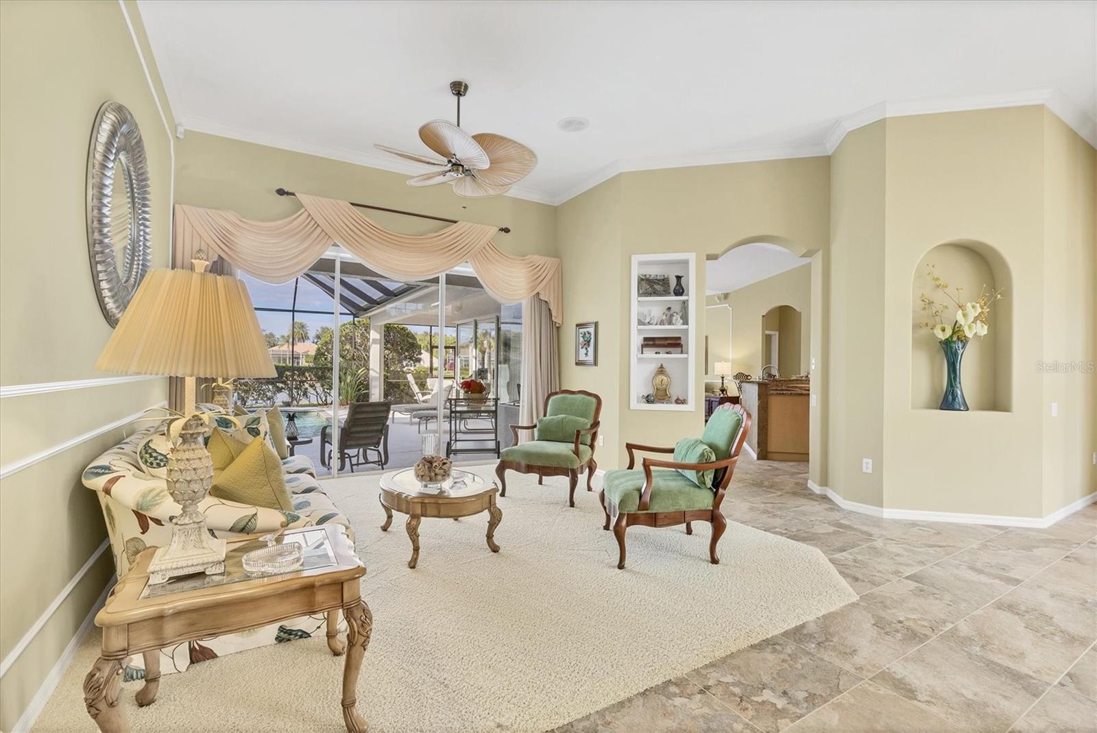 UNIVERSITY PARK COUNTRY CLUB - Residential