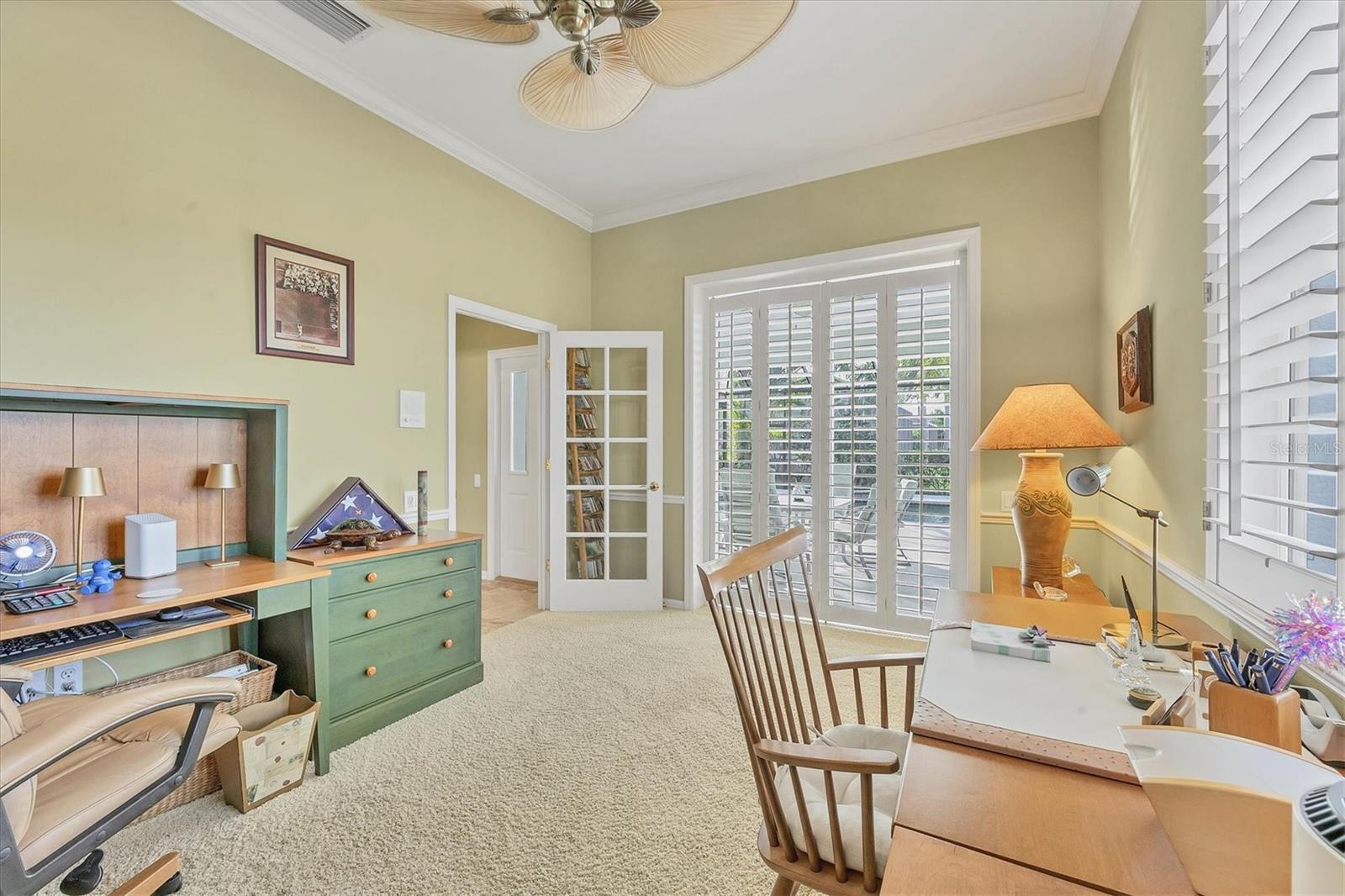 UNIVERSITY PARK COUNTRY CLUB - Residential