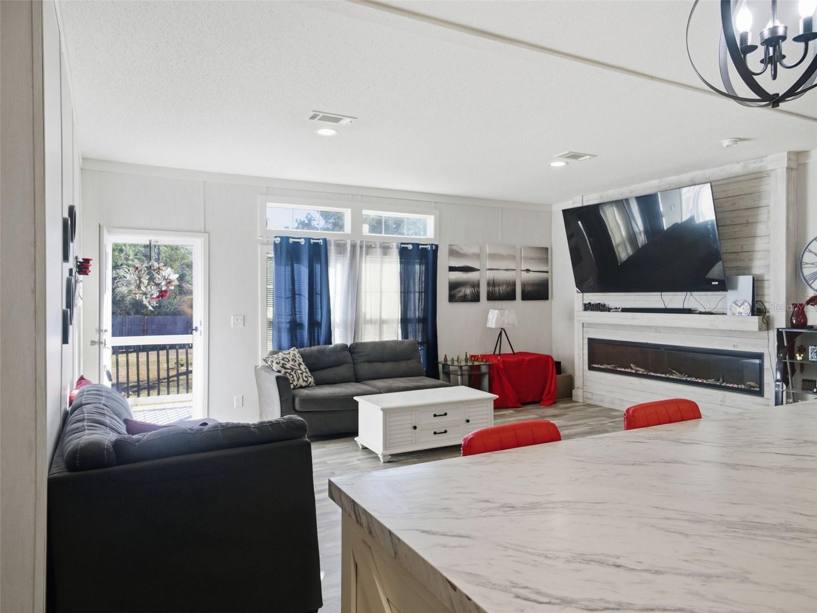 ST JOHNS MANOR ACRES DIV - Residential