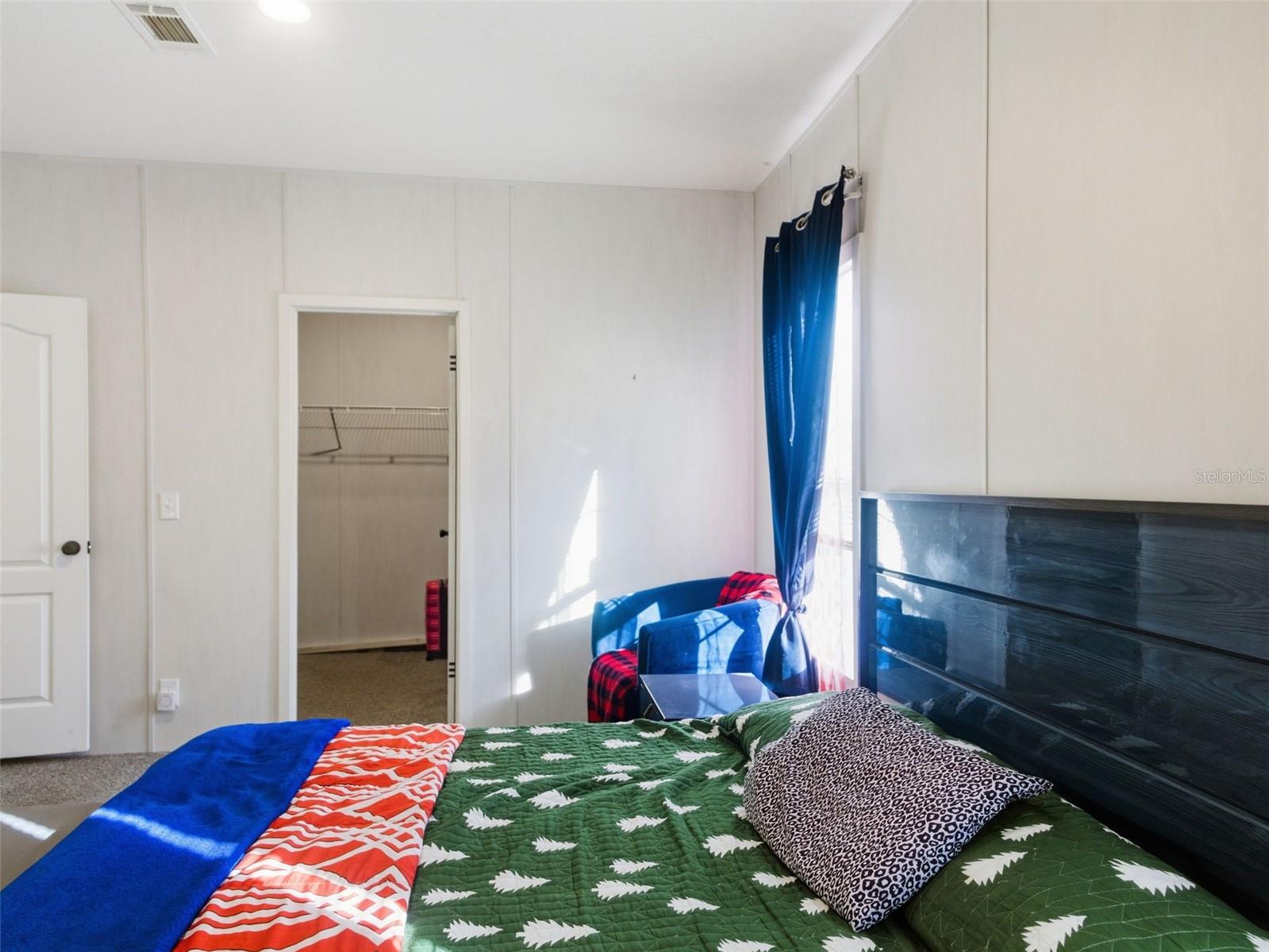 ST JOHNS MANOR ACRES DIV - Residential