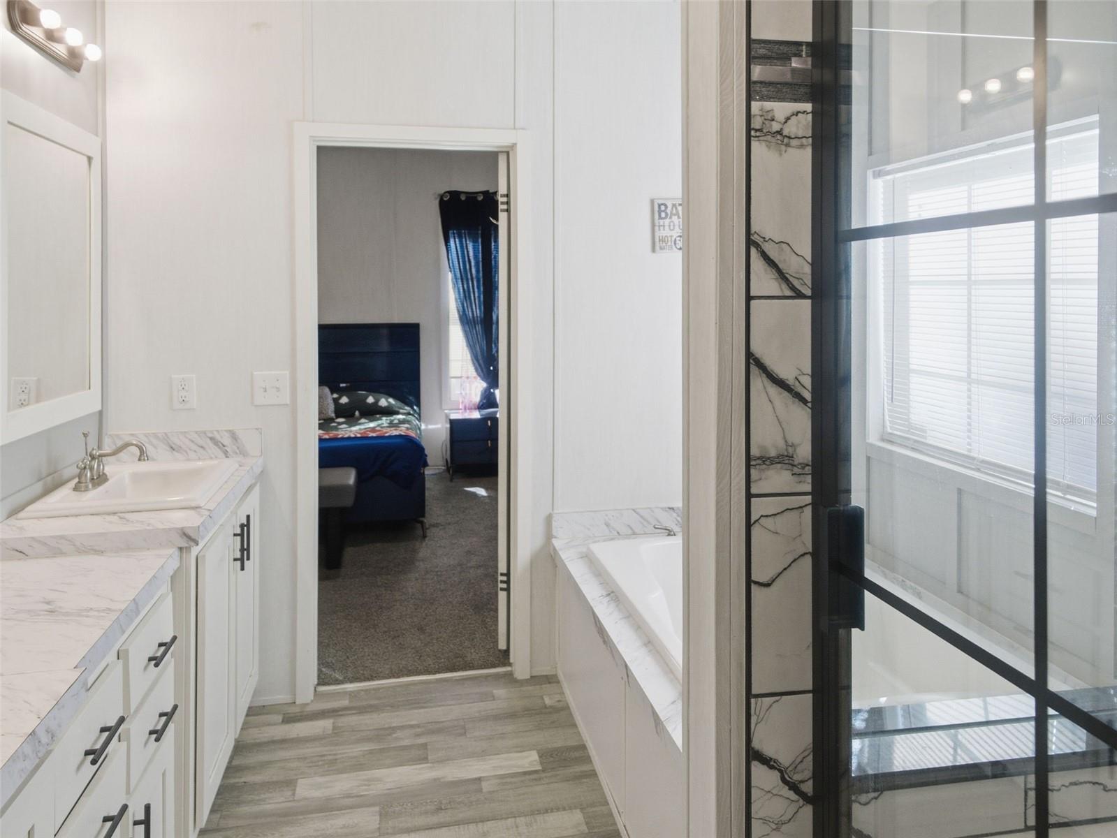 ST JOHNS MANOR ACRES DIV - Residential