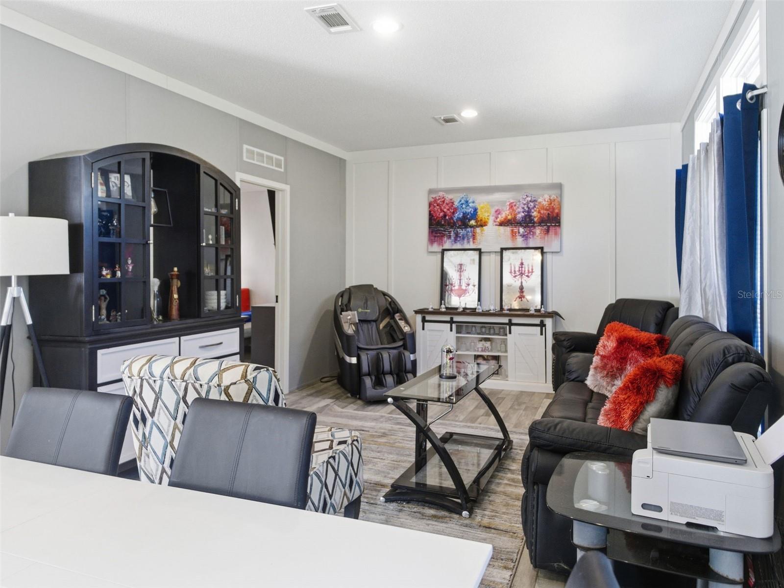 ST JOHNS MANOR ACRES DIV - Residential