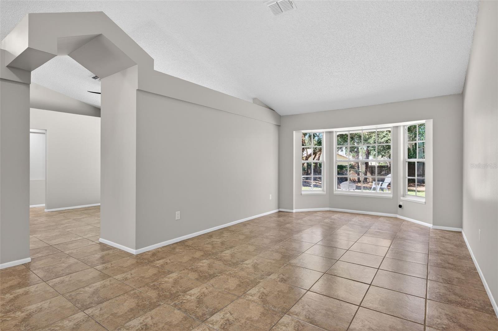 4111 CONCORD WAY