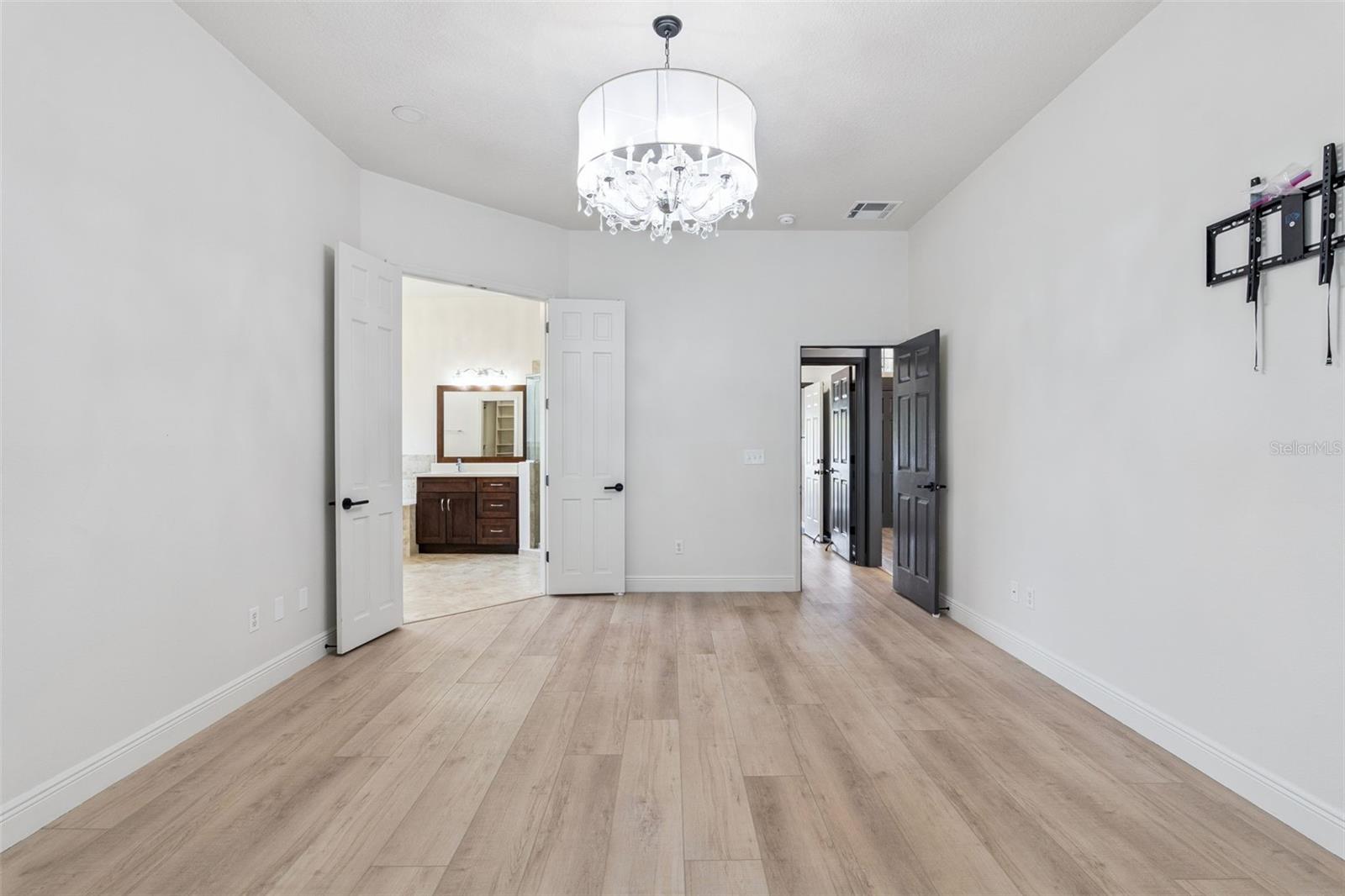 BRIGHTON PARK AT CARILLON - Residential