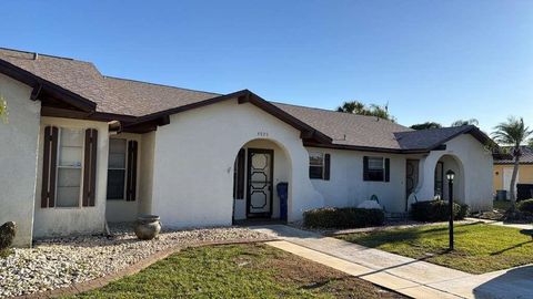 4529 MERCADO DRIVE SEBRING FL 33872