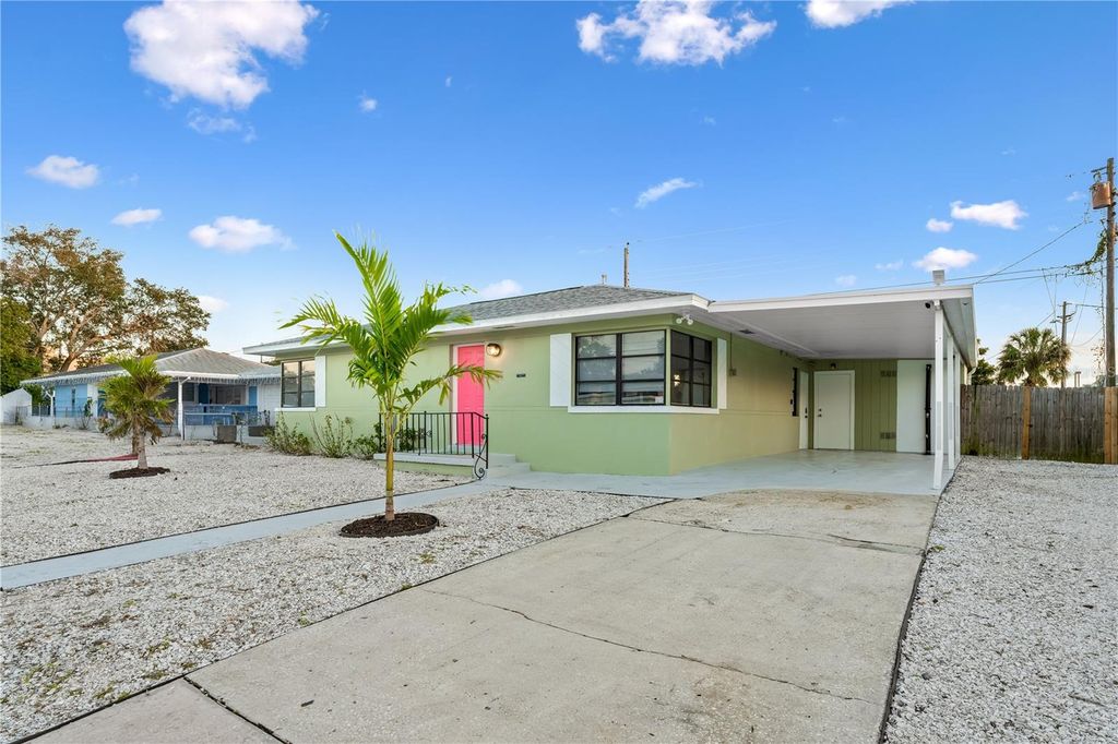 Photo of 1225 Grove Street, Clearwater, FL 33755 (MLS # O6414965)