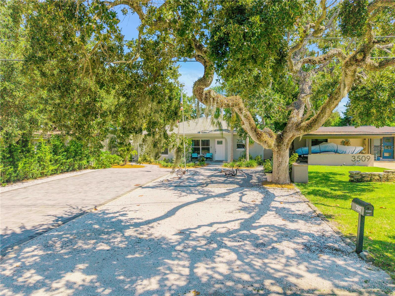NEW SMYRNA BEACH - Residential