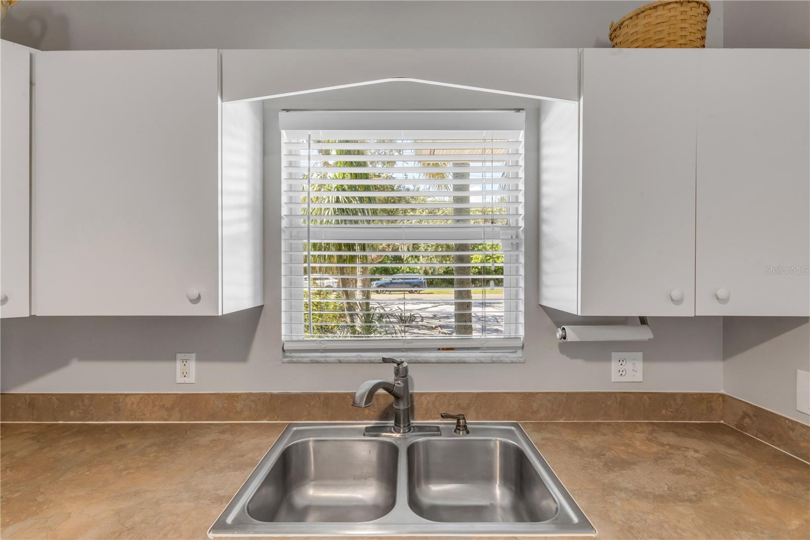 NEW SMYRNA BEACH - Residential
