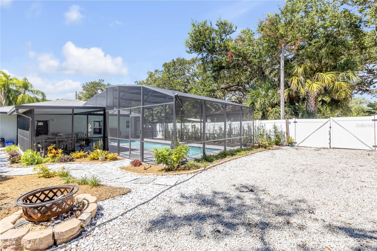NEW SMYRNA BEACH - Residential