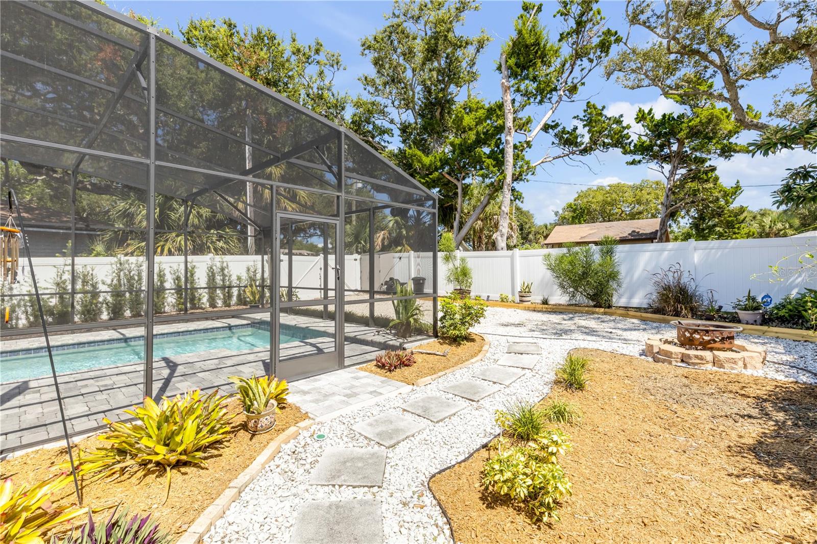 NEW SMYRNA BEACH - Residential