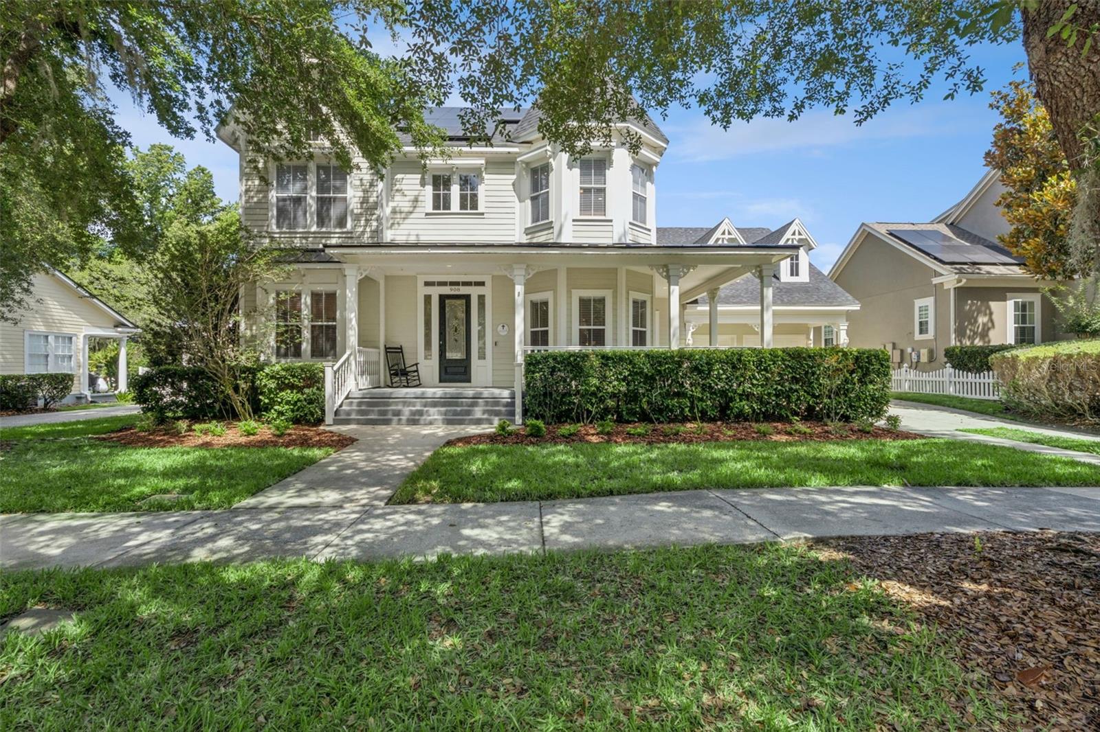 908 CROTON ROAD