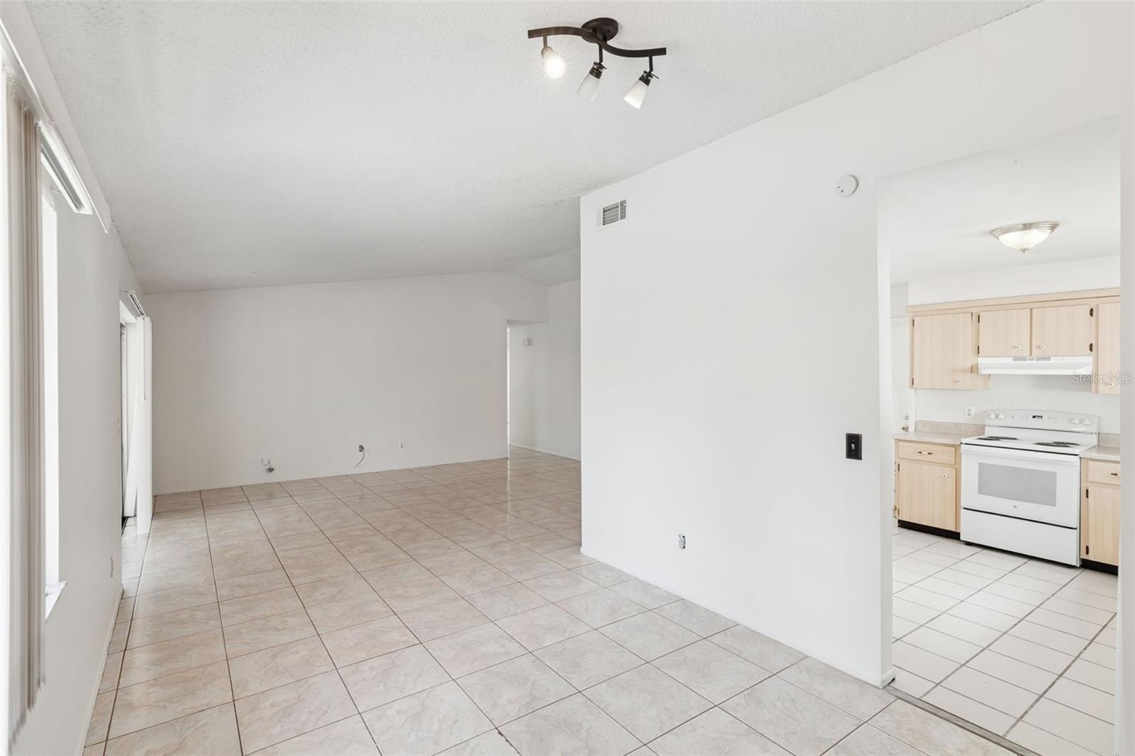WILLOWS SEC 04 - Residential
