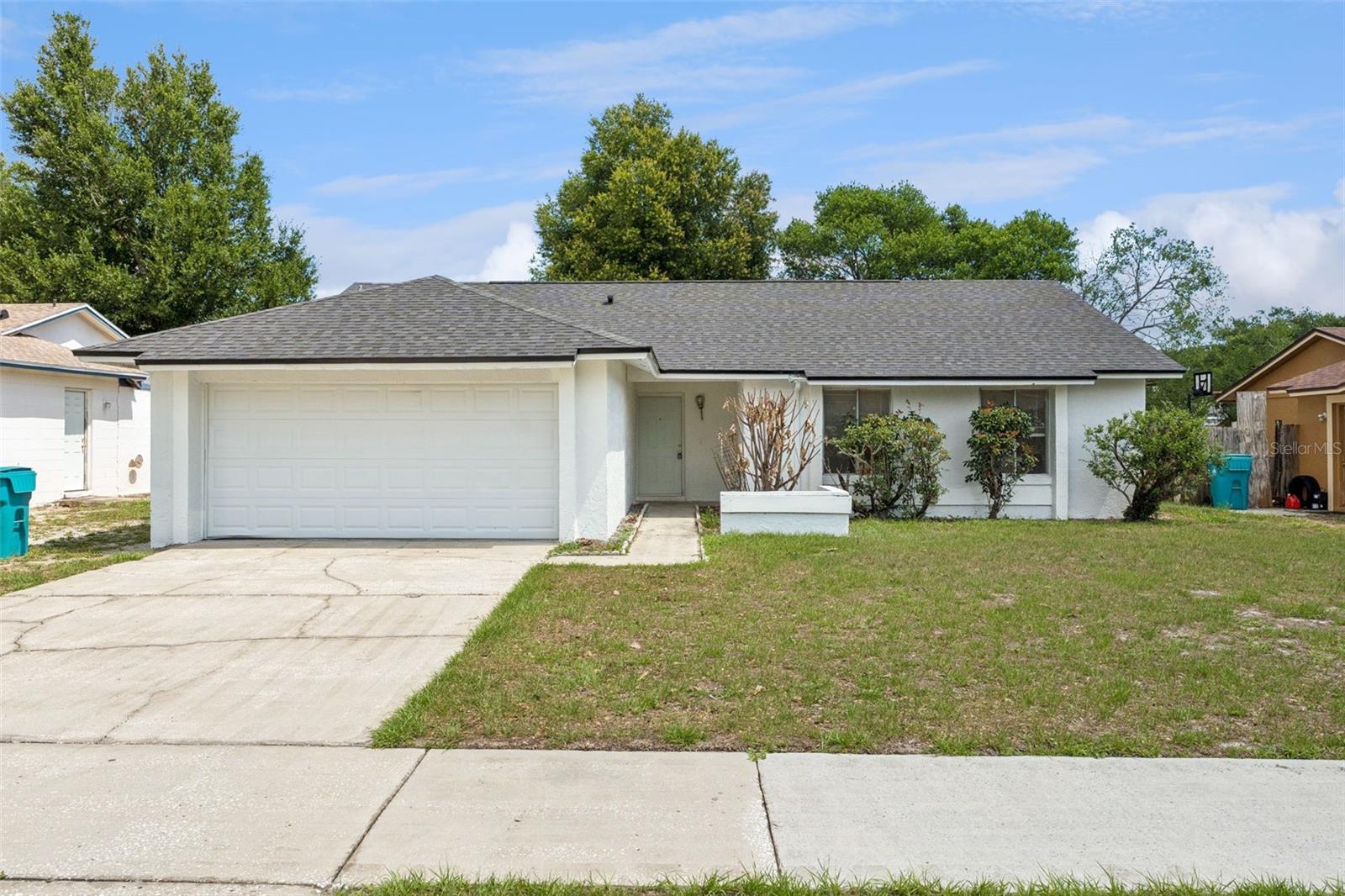 4711 WHITE WILLOW LANE