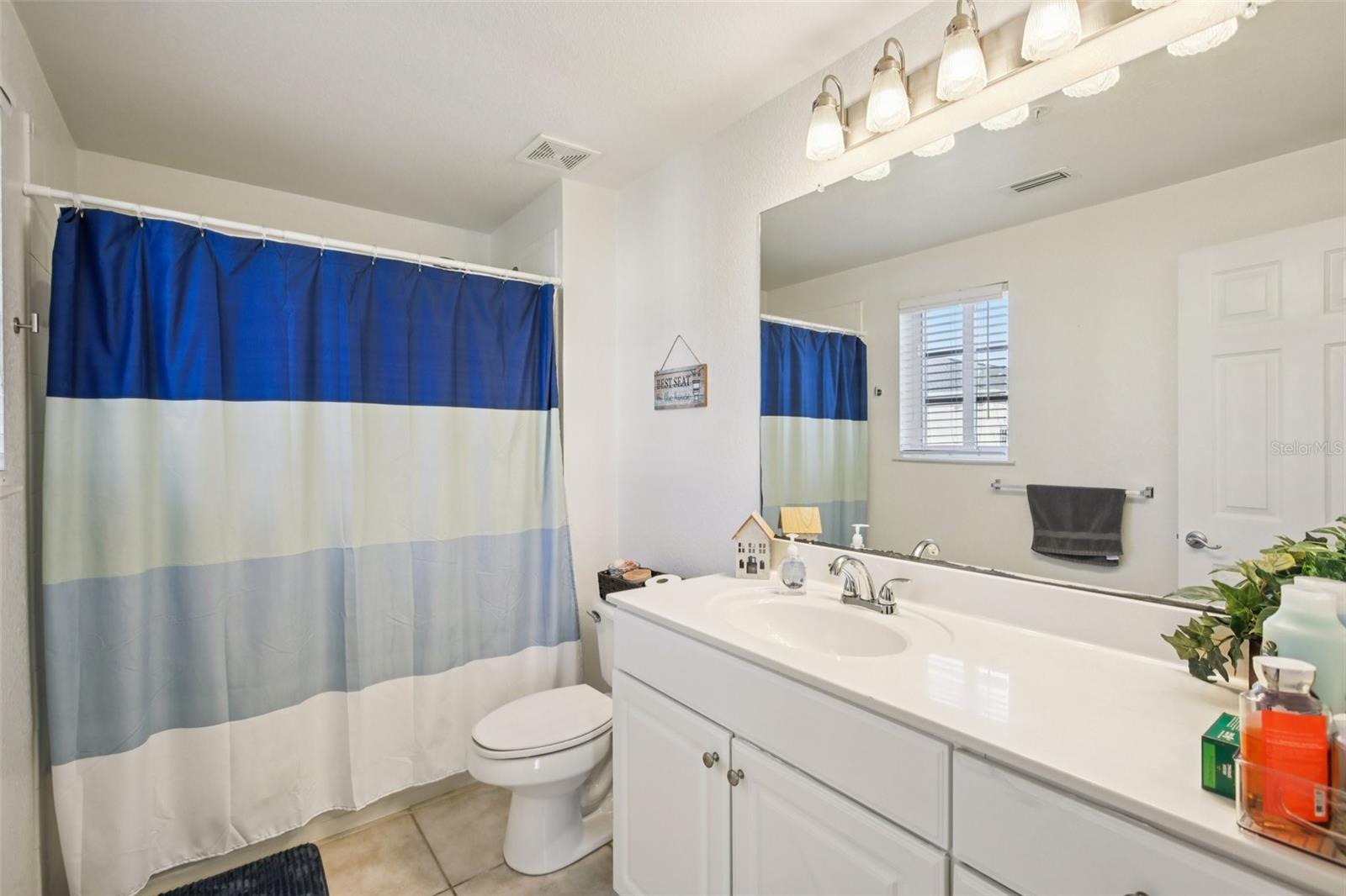 ARLINGTON PARK CONDO - Residential