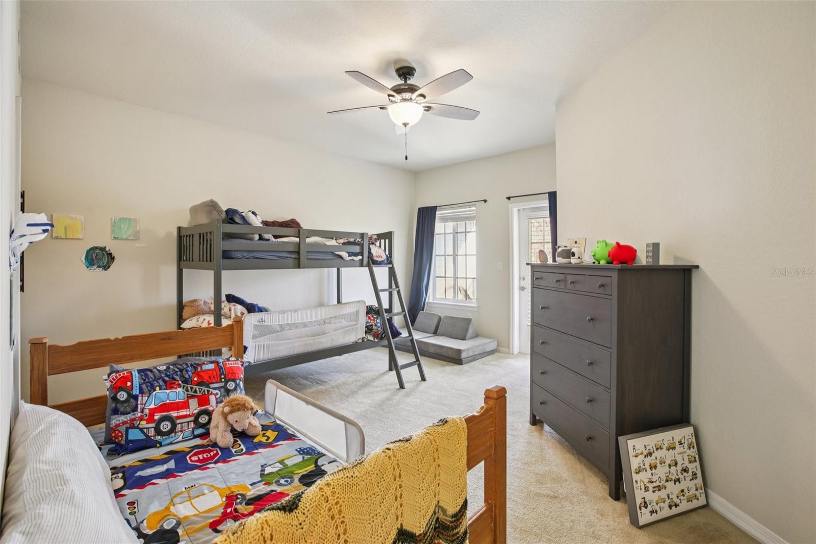 ARLINGTON PARK CONDO - Residential