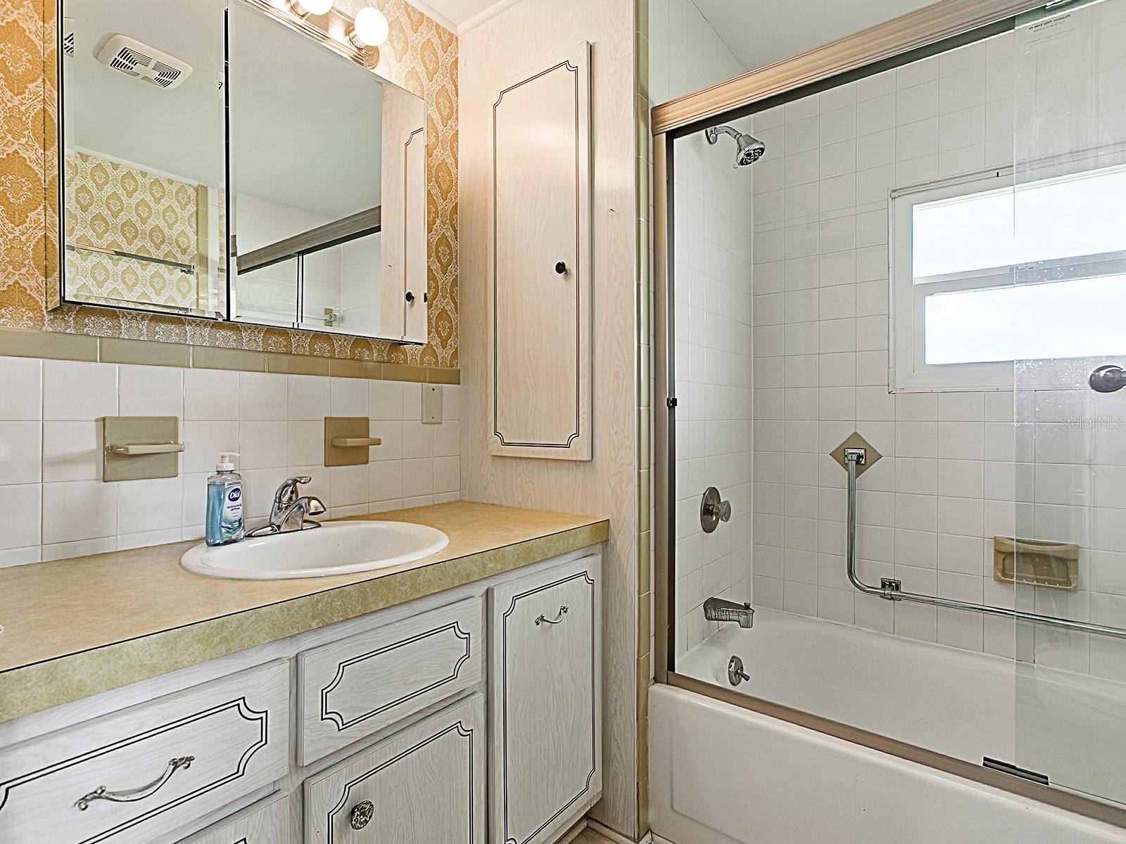 HARBOR OAKS HOMEOWNERS COOPERATIVE SUB - Residential