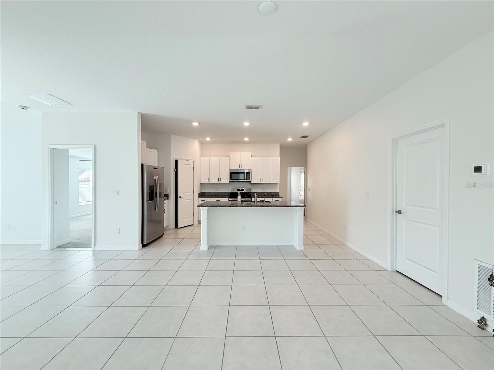EPPERSON ESTATES - Residential Lease