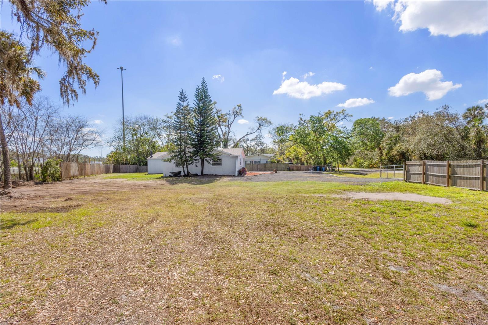 MAGNOLIA MANOR UNREC - Residential