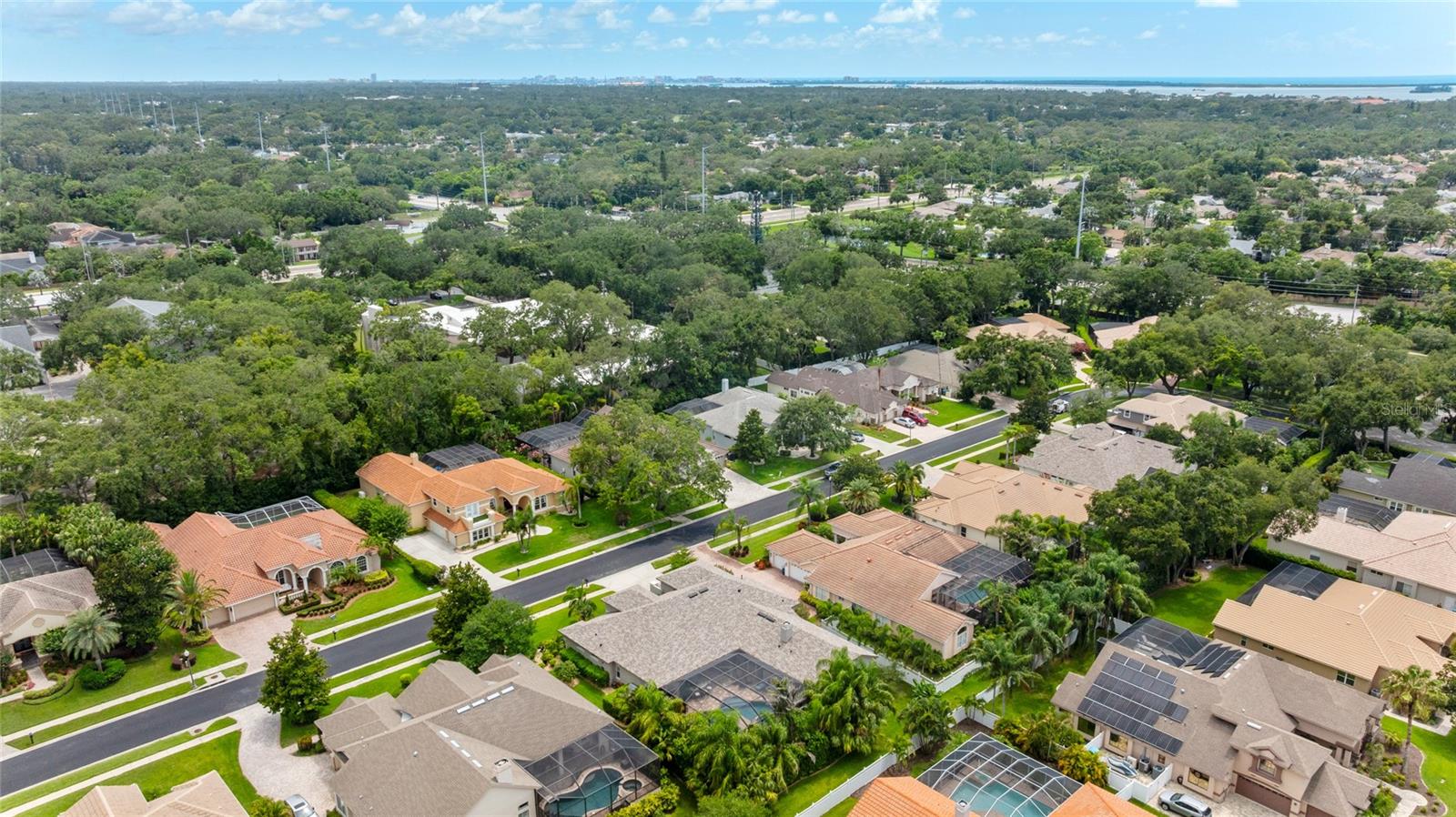 MANNING OAKS - Residential