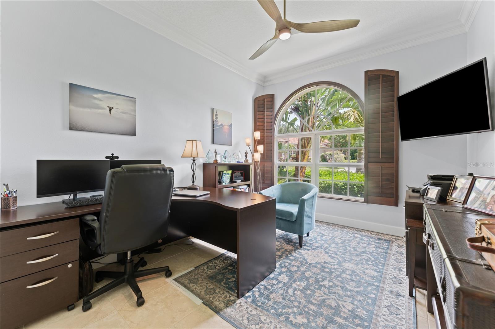 MANNING OAKS - Residential