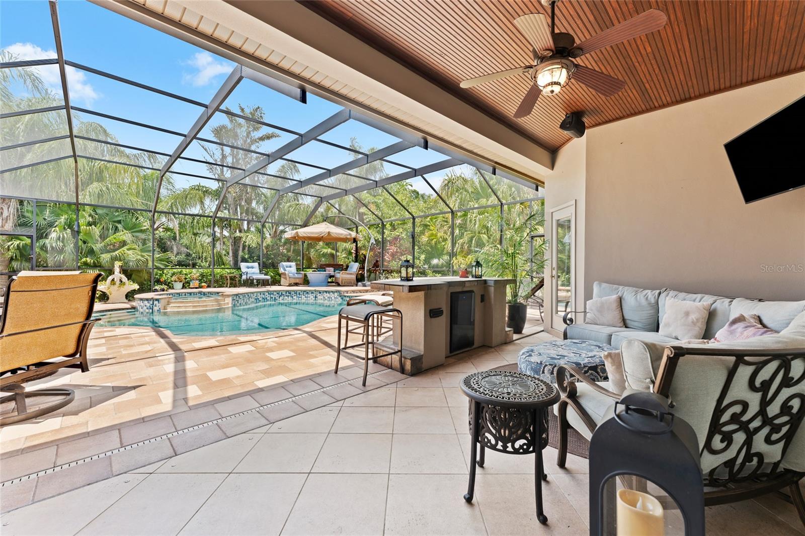 MANNING OAKS - Residential
