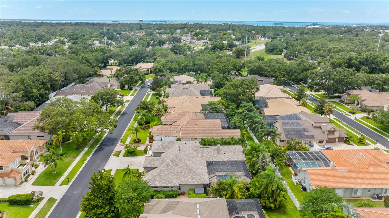 MANNING OAKS - Residential