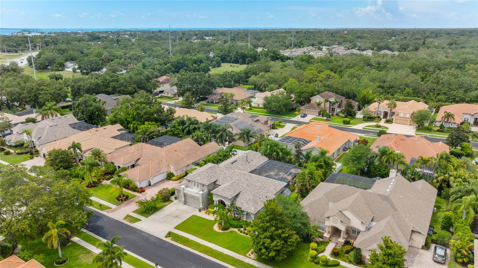 MANNING OAKS - Residential