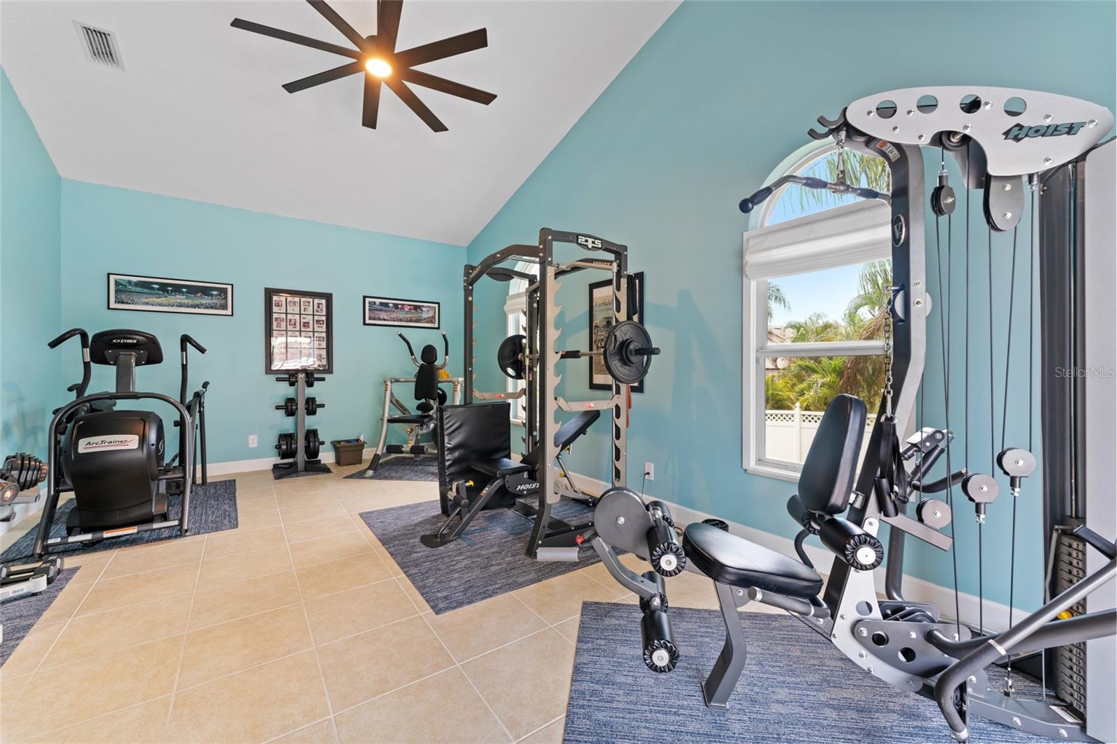 MANNING OAKS - Residential