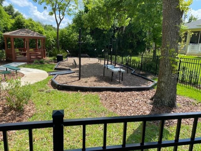 FORESTBROOKE PH 03 A-E - Residential Lease