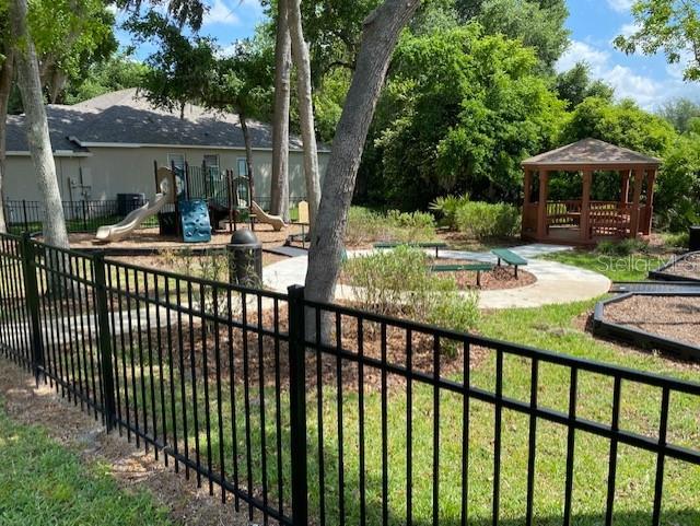 FORESTBROOKE PH 03 A-E - Residential Lease