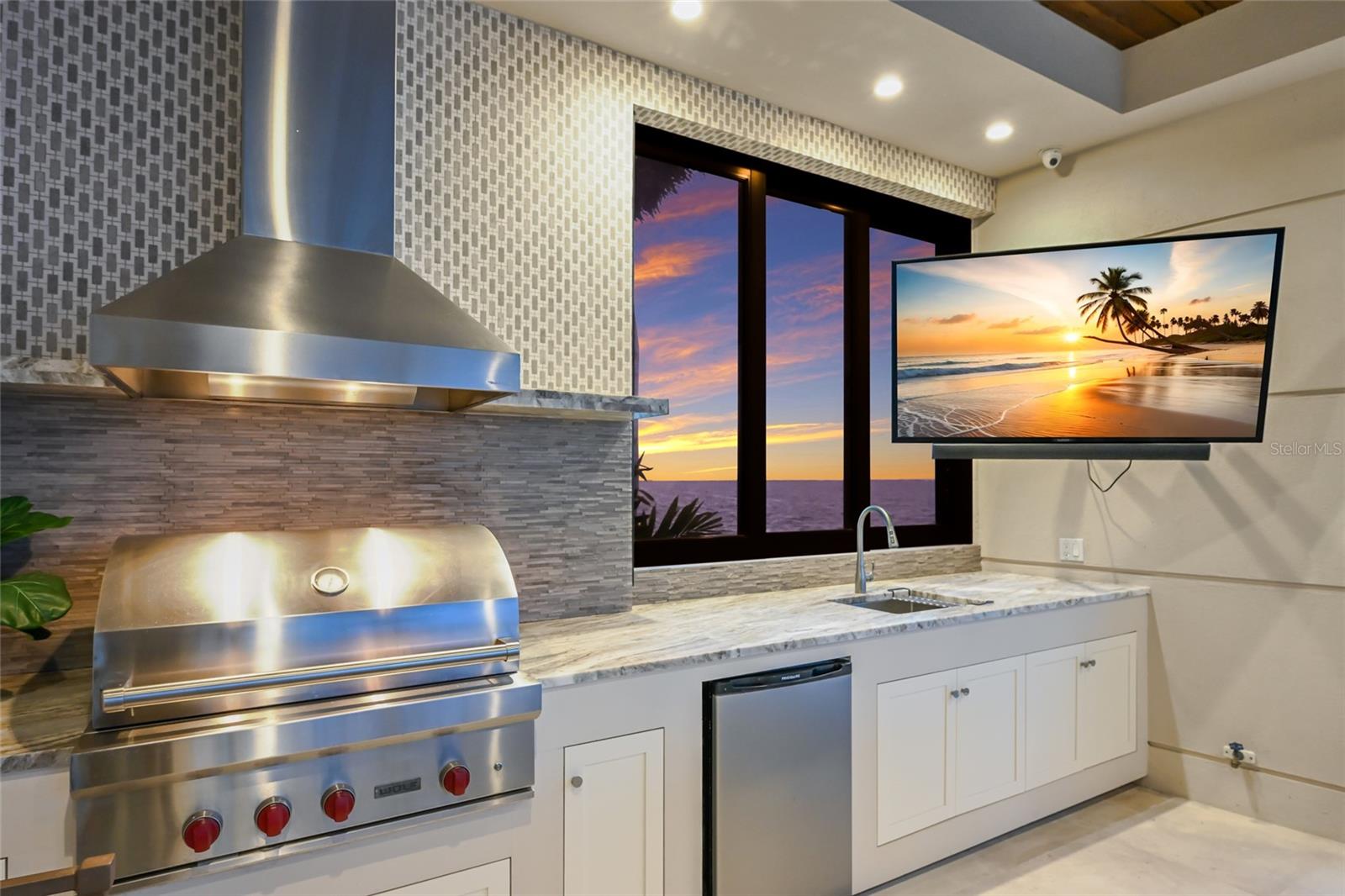 COUNTRY CLUB SHORES SEC 02 - Residential