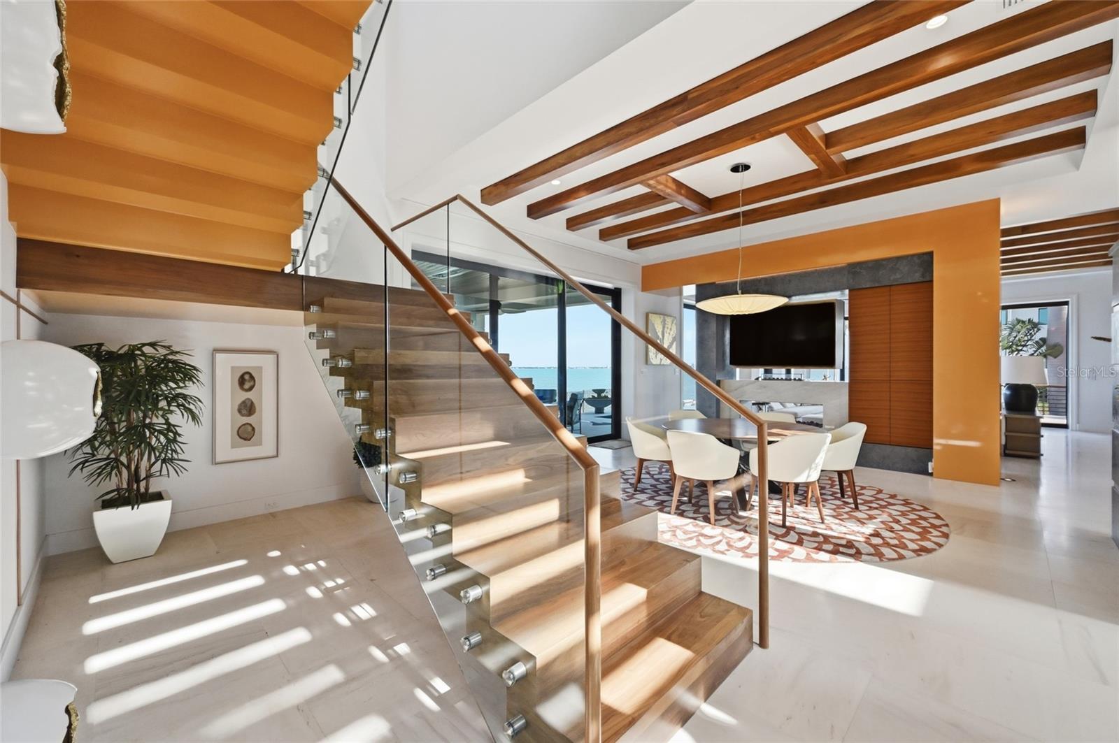 COUNTRY CLUB SHORES SEC 02 - Residential