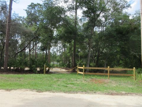 Tiny photo for 0 SE 10th Street, Silver Springs, FL 34488 (MLS # OM725798)