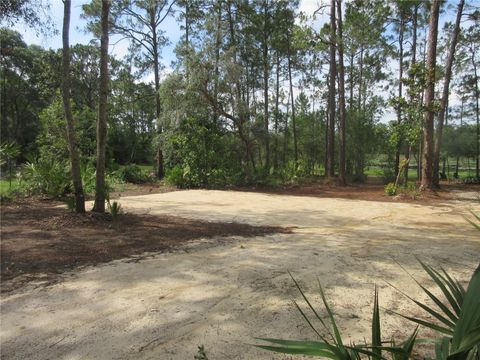 Tiny photo for 0 SE 10th Street, Silver Springs, FL 34488 (MLS # OM725798)