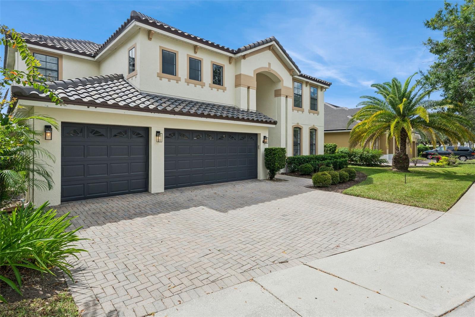 10072 OAK QUARRY DRIVE