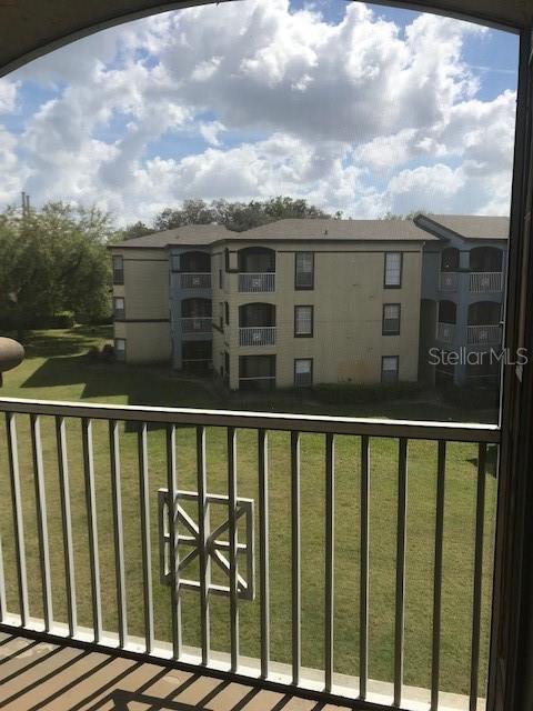 THE FALLS AT NEW TAMPA A CONDO - Residential