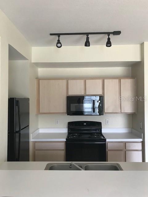 THE FALLS AT NEW TAMPA A CONDO - Residential