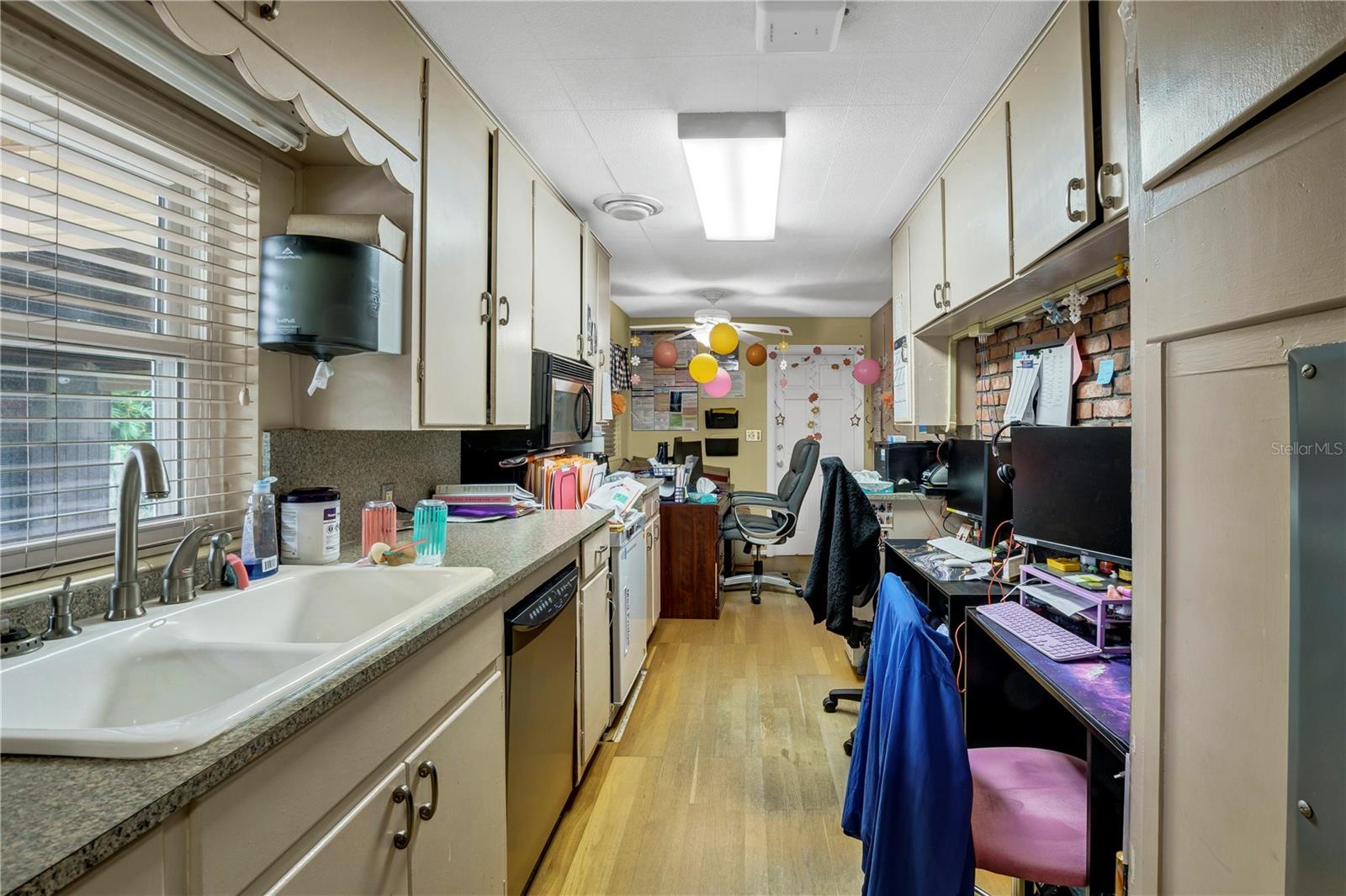 1001 FLORIDA 60 E