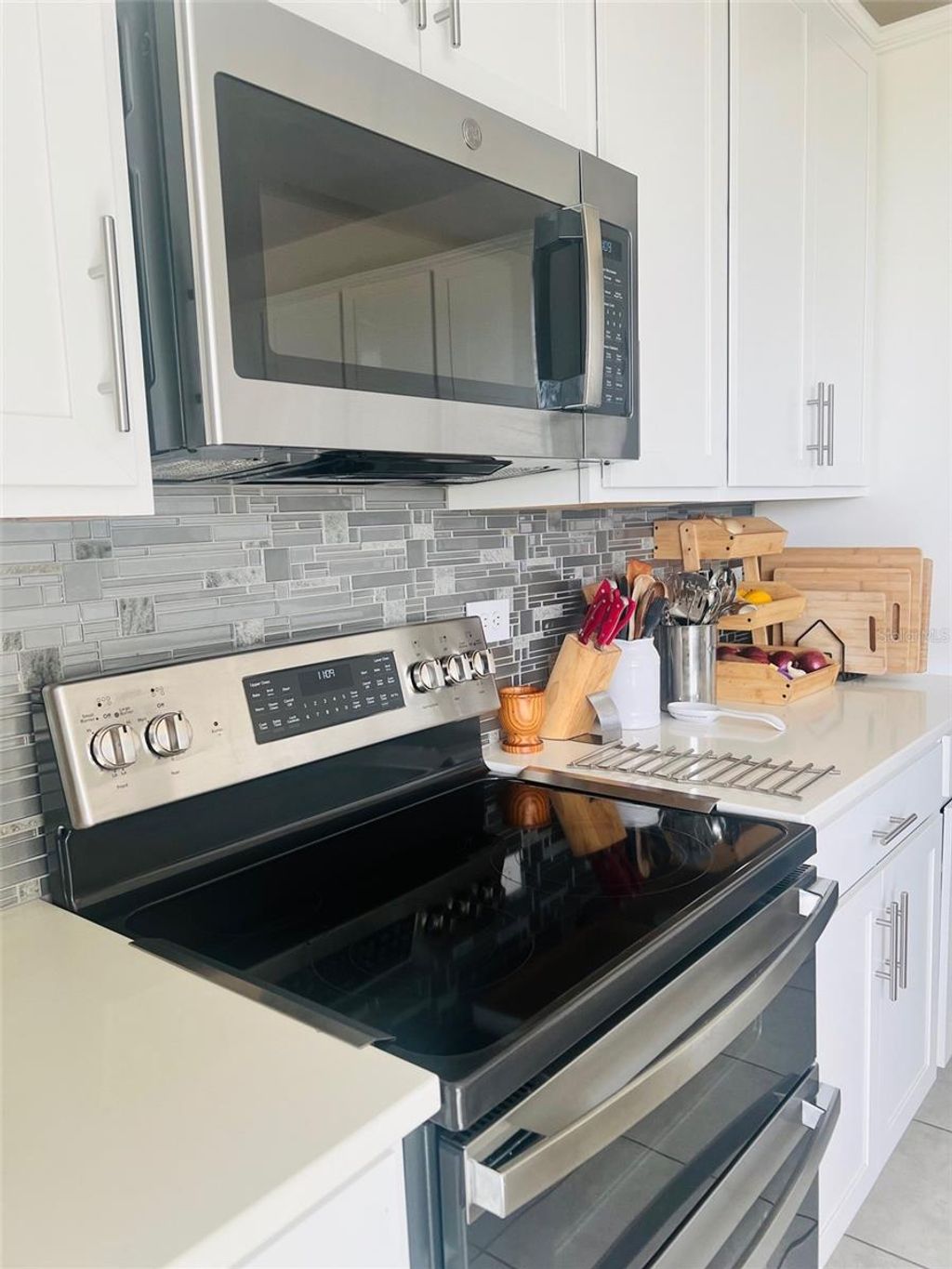 Photo of 1120 Sugarwood Street, Davenport, FL 33837 (MLS # O6396693)