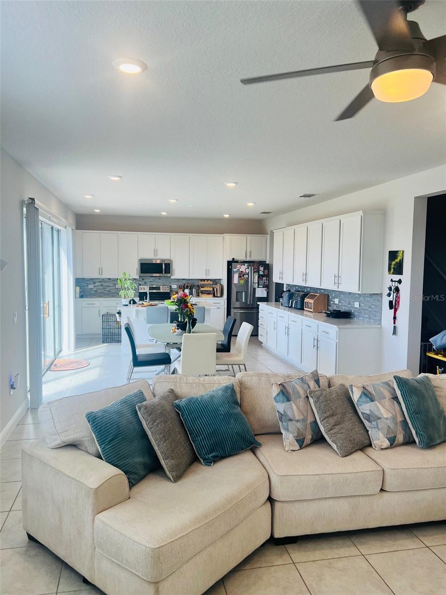 FOREST LAKE PH I - Residential