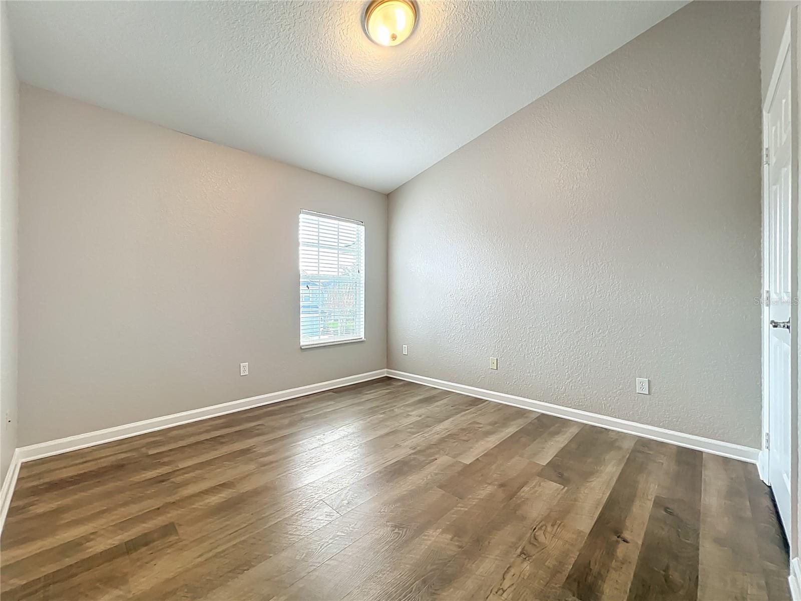 SPRING ISLE - Residential Lease