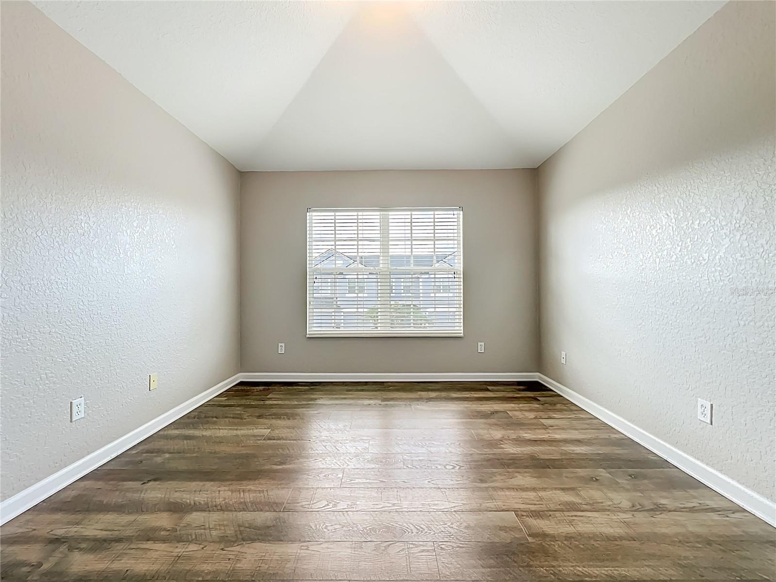 SPRING ISLE - Residential Lease