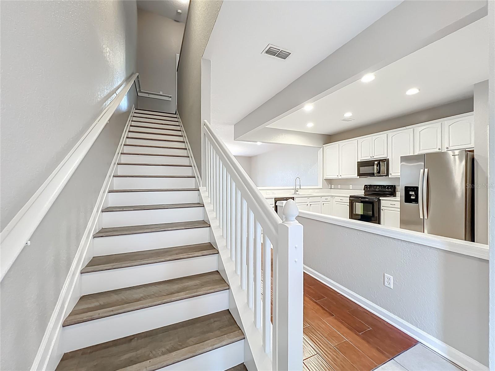 SPRING ISLE - Residential Lease