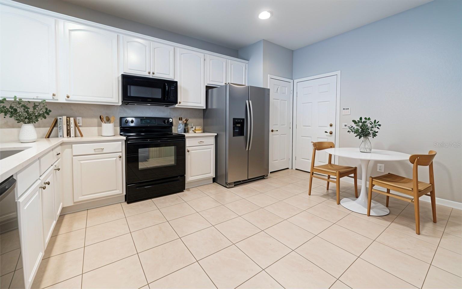 SPRING ISLE - Residential Lease